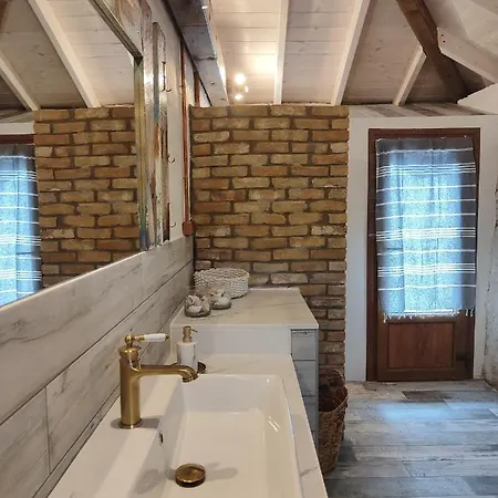 Habezeiko - The Vintage House Holiday home
