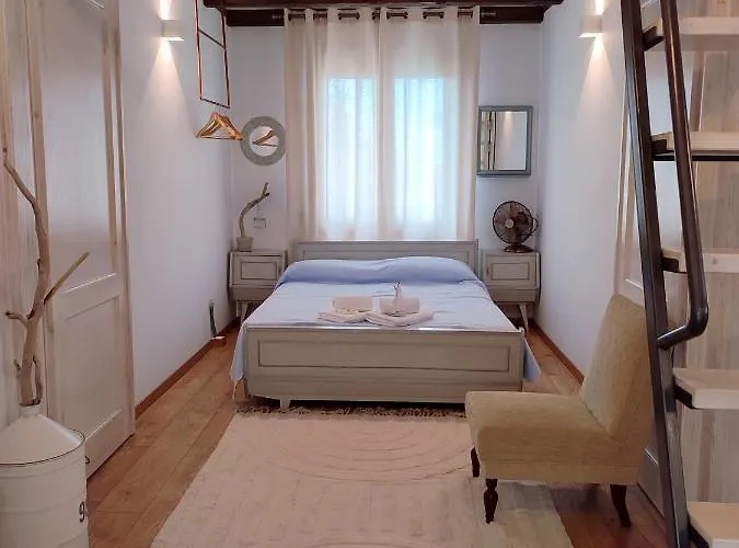 Habezeiko - The Vintage House *